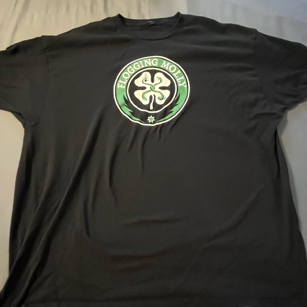 Flogging Molly classic Circle Snakes logo T-shirt, XXXL